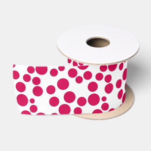Ruban En Satin points rouges sur fond blanc