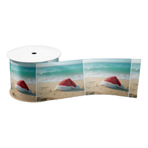 Ruban En Satin Santa Claus Casquette sur une plage tropicale
