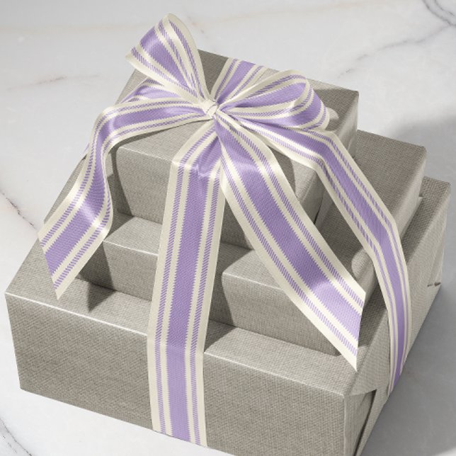 Ruban Gros-grain Bande de cueillette violette blanc et molle (rustic French country pastel lilac purple and off-white cream ticking tape stripe patterned ribbon)
