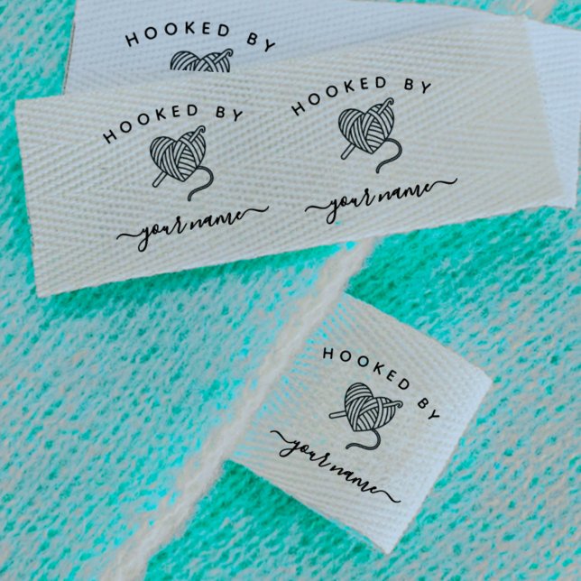 Ruban Gros-grain  Script Hooked by Custom cut and sew crochet (Créateur téléchargé)