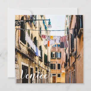 Rue étroite à Venise