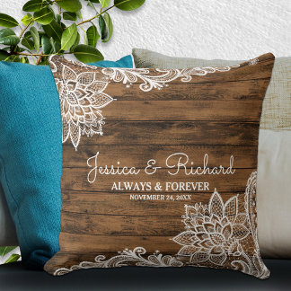 Rustic Barn Wood et dentelle Mariage Coussin