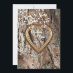 Rustic Country, Wood Heart Frame, Conseil Mariage,<br><div class="desc">Très populaire et tendance, bois, thème rustique campagnard avec cadre de coeur doré sculpté pour vos noms et dattes et petites fleurs blanches. Personnalisez le texte et la police selon vos besoins. Carte amusante pour les invités à votre réception de mariage. Vous pouvez changer "Je pensais" en "J'ai crié", ou...</div>