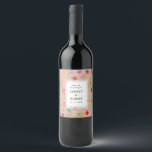 Rustic Summer Floral Mariage Étiquette de vin<br><div class="desc">Notre collection "rustique fleurie de jardin" présente de beaux coraux et des fleurs d'été roses sur un arrière - plan kraft pour accentuer l'atmosphère rustique avec une combinaison de script élégant personnalisé et serif. Facile à customiser. Consultez notre magasin pour plus d'articles de cette collection</div>