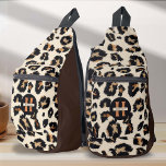 Sac À Bandoulière Motif de la peau animale du léopard de Monogramme<br><div class="desc">Le Sac à Motif de peau de léopard de Monogram Leopard, conçu par PixeliaDesigns, présente un mélange chic de style moderne et d'attrait intemporel avec son motif de peau de léopard captivant. Personnalisé à la perfection, chaque sac possède un monogramme et un nom personnalisés, ce qui en fait un accessoire...</div>