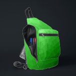 Sac À Bandoulière Motif de maillage géométrique dégradé vert clair<br><div class="desc">Motif en maille géométrique à dégradé vert clair Sac imprimé. Sacoche d'accessoires de mode cool pour tous. Maille géométrique triangulaire avec dégradé vert clair à foncé clair.</div>