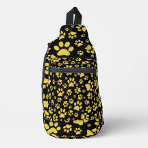 Paquets motif en métal or sur arrière - plan noir