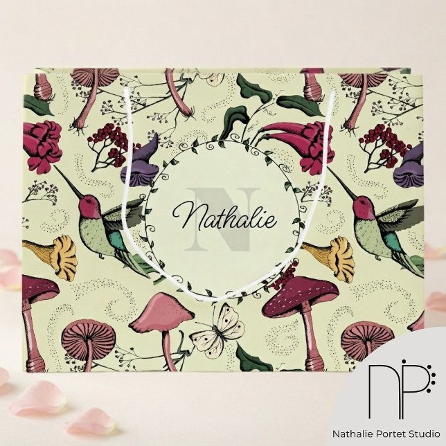 Sac à cadeau grand format colibri Jardin de printe (This Yellow Spring Garden Hummingbird Large Gift Bag features hand-drawn wildflowers and a monogram.)