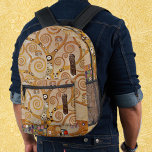 Sac À Dos Imprimé Arbre de vie de Gustav Klimt, Art Nouveau stylisé<br><div class="desc">Arbre de vie (1905-1911) de Gustav Klimt. L'Arbre de Vie est une peinture vintage de l'Art Nouveau représentant l'arbre de la connaissance qui remet en question l'oiseau noir de proie, symbole de la mort. Le cycle de vie normal tel que compris par Freud et Klimt. Le Stoclet Frieze est une...</div>