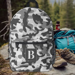 Sac À Dos Imprimé Camouflage de Monogramme moderne personnalisé de n<br><div class="desc">Découvrez notre sac à dos camo moderne et tendance, parfait pour les enfants, les étudiants, les randonneurs et les randonneurs de jour! Ce sac à dos cool est doté d'un motif de camo de neige aux tons fusain, blanc et gris, lui donnant un look d'inspiration militaire qui ne manquera pas...</div>