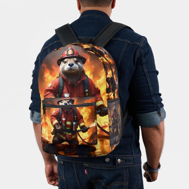 Sac À Dos Imprimé **"Fourrure et Flammes : La contre-attaque du pomp (Insitu (Modèle))