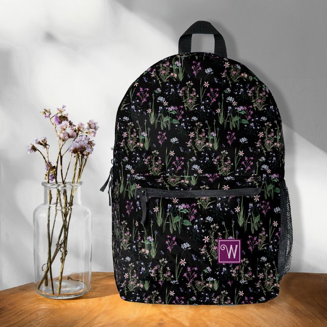 Sac À Dos Imprimé Joli Ditsy FLoral motif noir violet Monogramme (Pretty ditsy floral pattern black and purple, romantic, cute, cottage garden, monogram backpack.)