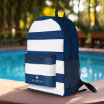 Sac À Dos Imprimé Motif rayé bleu de la marine moderne avec coeur<br><div class="desc">Un design minimal avec d'énormes rayures et un endroit pour ajouter votre nom. Un coeur minuscule est inclus juste au-dessus de la zone du monogramme. Un design audacieux mais minimal avec une zone facultative pour ajouter du texte.</div>