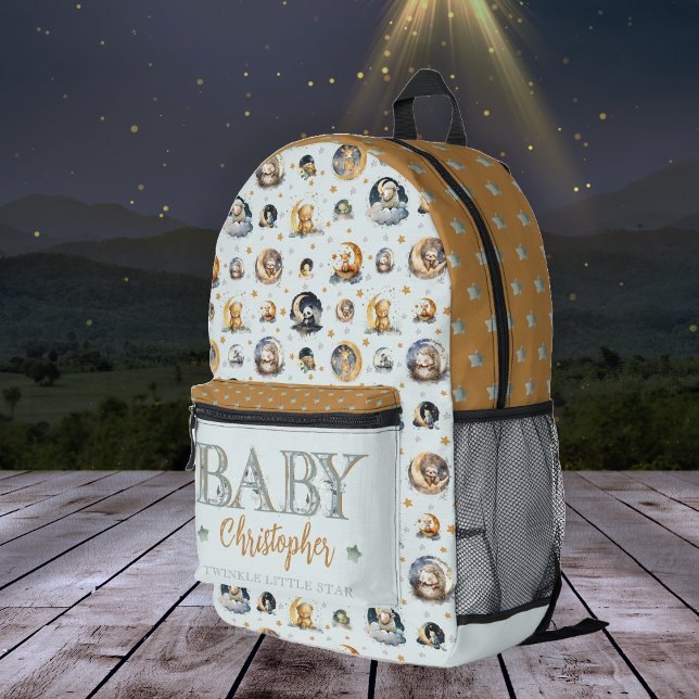 Sac À Dos Imprimé Twinkle Little Star Animal Motif Nom du bébé (Twinkle Little Star Animal and Stars Pattern Boy Name "Baby" Diaper Bag | Backpack - Lt Dusky Blue)
