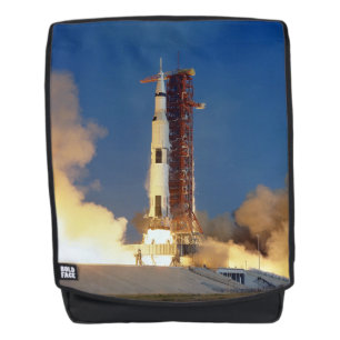 Sac À Dos La Terre tremble sous la poussée colossale de Satu