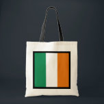 Sac à drapeau irlandais<br><div class="desc">Un sac polyvalent avec le drapeau de l'Irlande. Un élément pratique avec un peu de style irlandais.</div>