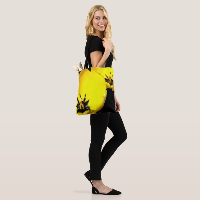 Sac à impression de tulipe jaune partout (Sur le modèle)