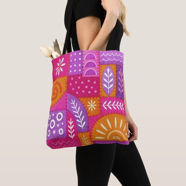 Sac à main bohème charmant à motifs (De près)