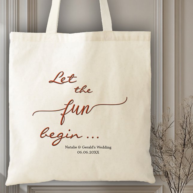 Sac à main de mariage simple avec écriture rouge a (Enchanting wedding or bridal tote bag with a stylized red script text)