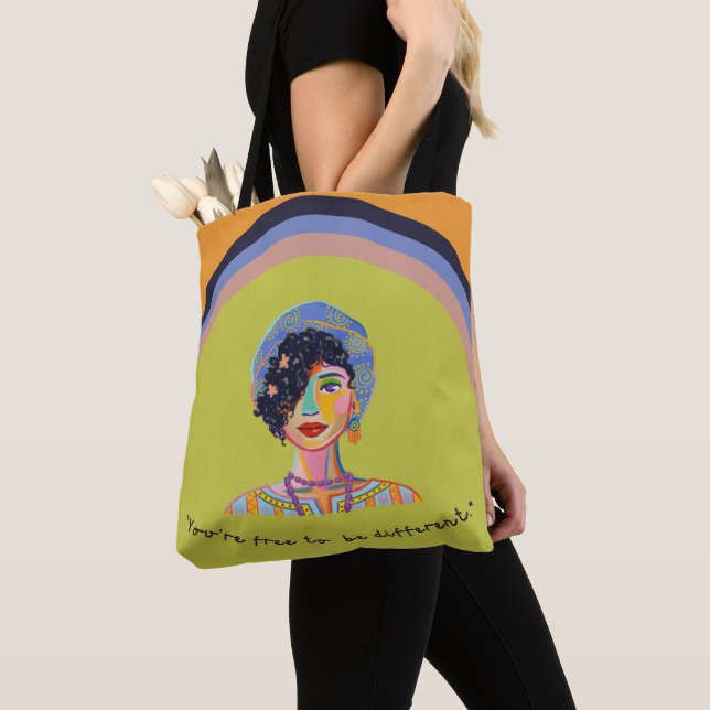 Sac à main et sac de courses (De près)