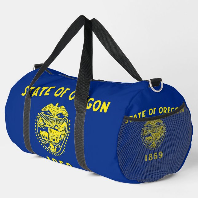 Sac à main imprimé, coupé et cousu avec le drapeau (Coin droit)
