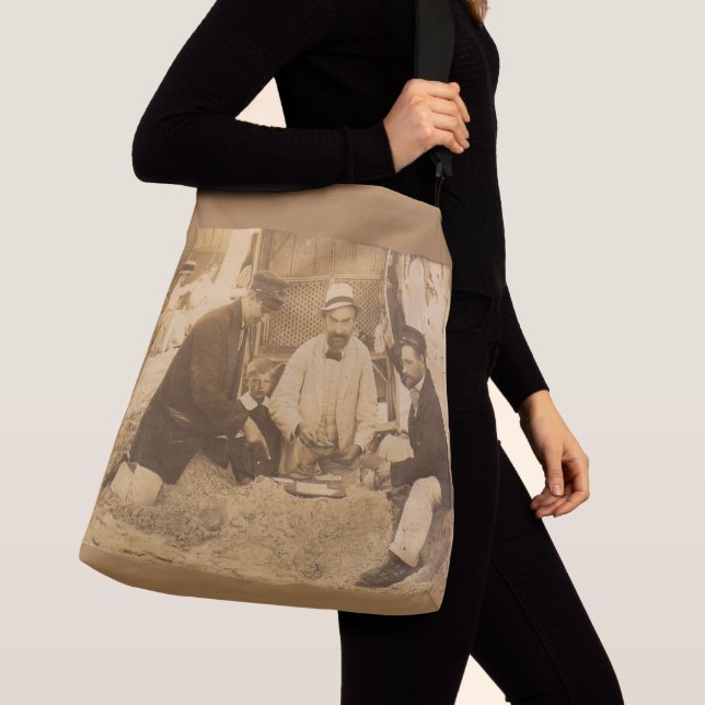 Sac Ajustable 1914 fun on the beach in Germany (De près)