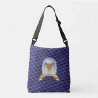 Aigle et ruban sur des cercles bleus sans fin