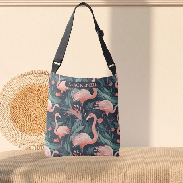 Sac Ajustable Flamant rose rose Motif tropical personnalisé (Pink Flamingo Tropical Pattern Personalized Crossbody Bag by Ricaso. Add your own mane or other text)