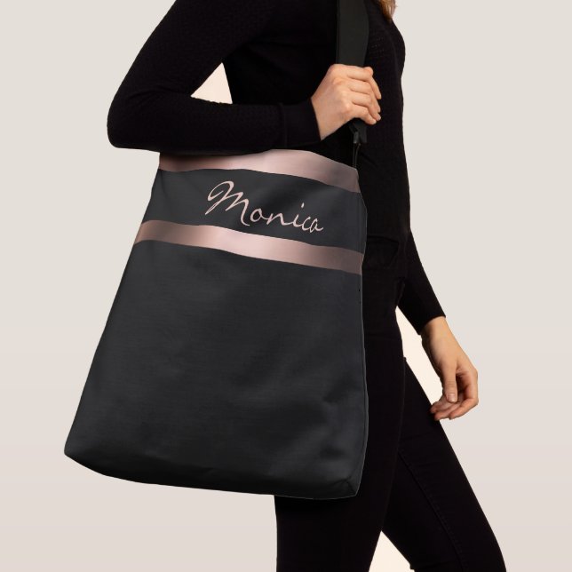 Sac Ajustable Noir rose or monogramme simple élégant (De près)