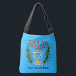 Sac Ajustable Persian Magen David Menorah<br><div class="desc">Cette image a été adaptée à partir d'un carrelage juif perse antique et présente une menorah avec un Magen David (Étoile de David) encadré de branches d'olivier. Les imperfections de l'image originale peinte à la main ont été conservées. Ajoutez votre propre texte. Vous pouvez choisir une autre couleur arrière -...</div>
