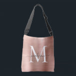 Sac Ajustable Rose Rose Or Monogramme Chic Brossé métal Script<br><div class="desc">Glam rose Rose Or brossé métal Script Monogramme Sac fourre-tout</div>