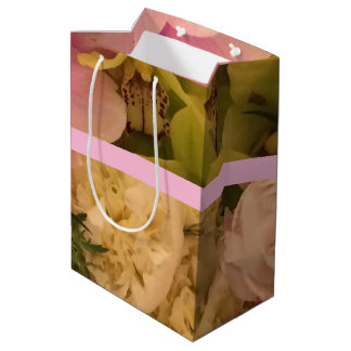 Sac cadeau avec orchidées et pivoines - moyen,