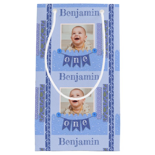 Sac Cadeau Baby Boy 1er Anniversaire Blue Scrapbook Petit Cad (Devant)