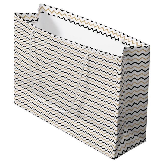 Sac cadeau Chic Black, White & Gold Chevron (Devant Angle)