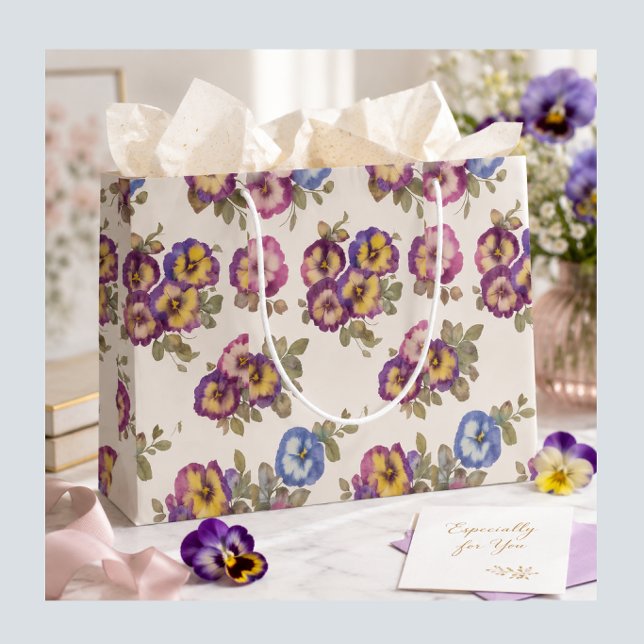 Sac Cadeau Fleurs Élégantes de Pensées pour Elle (A beautiful hand-painted pansy gift bag that makes any present feel thoughtful, pretty and special.)