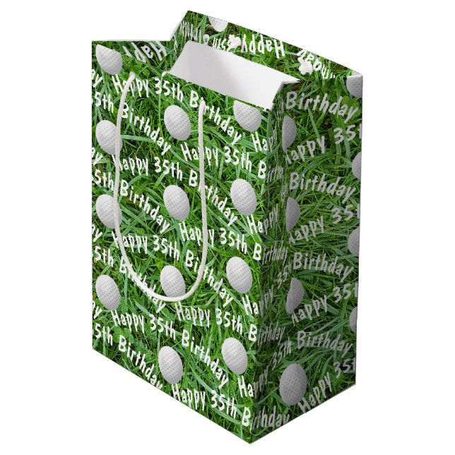 Sac Cadeau Moyen 35e Anniversaire Golf Balls on Grass Medium Cadeau (Dos Angle)