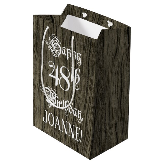Sac Cadeau Moyen 48e anniversaire : Fancy, imitation bois + nom per (Dos Angle)