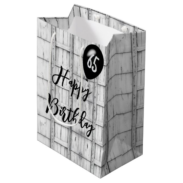 Sac Cadeau Moyen 65e anniversaire symétrique Motif de bois rustique (Devant Angle)