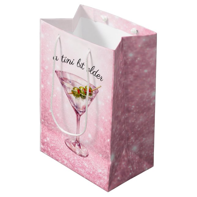 Sac Cadeau Moyen A Tini Bit Older Women’s Birthday Party  (Devant Angle)