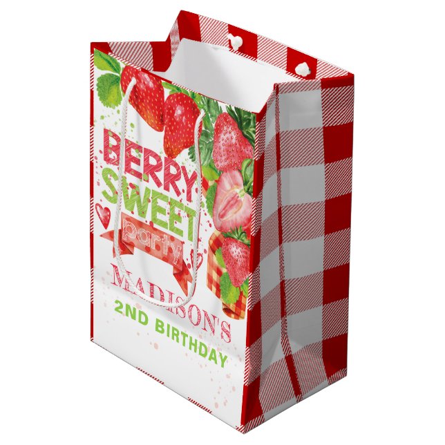Sac Cadeau Moyen Anniversaire de fraises d'été personnalisées (Devant Angle)