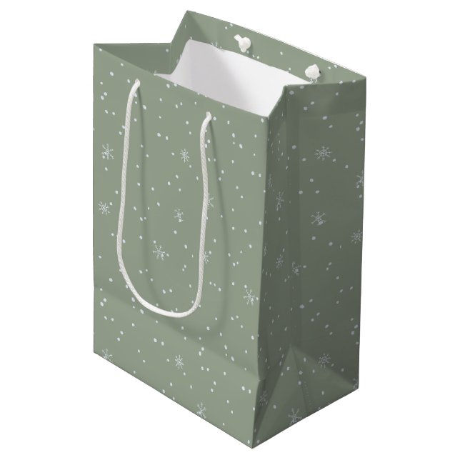 Sac Cadeau Moyen Arbres de Noël modernes Flamme de neige Sage Vert  (Devant Angle)