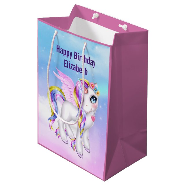Sac Cadeau Moyen Belle licorne avec Rainbow Mane Anniversaire (Devant Angle)