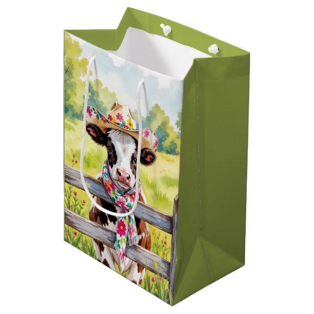 Sac Cadeau Moyen Birthday Cow Wearing a Floral Print Hat (Devant Angle)