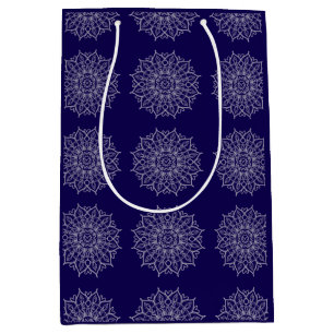 Sac Cadeau Moyen Cadeau découpage boho mandala bleu indigo moderne