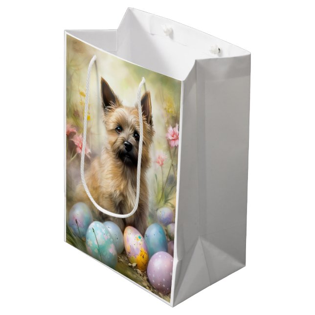 Sac Cadeau Moyen Cairn Terrier avec les oeufs de Pâques (Devant Angle)