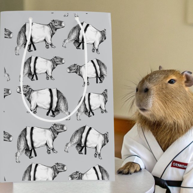 Sac Cadeau Moyen Capybara Karate (Capybara and Karate Gift Bag)