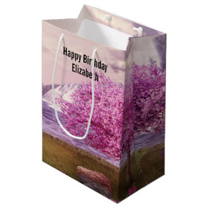 Sac Cadeau Moyen Cascades et cerisiers près d'un lac Anniversaire