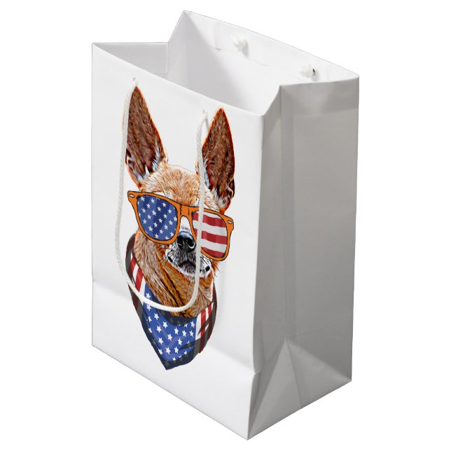 Sac Cadeau Moyen Chihuahua Chien USA Indépendance américaine 4 juil (Devant Angle)