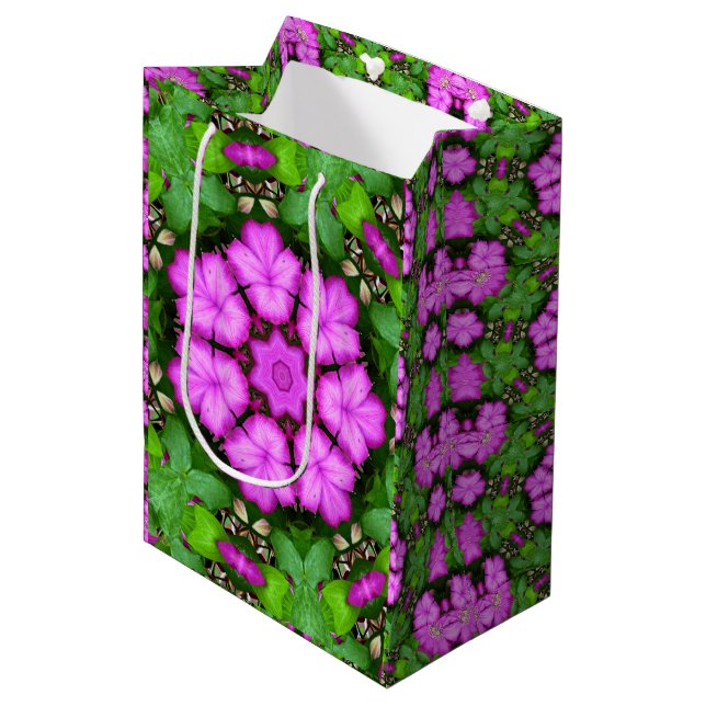Sac Cadeau Moyen Clematis Kaleidoscope (Devant Angle)
