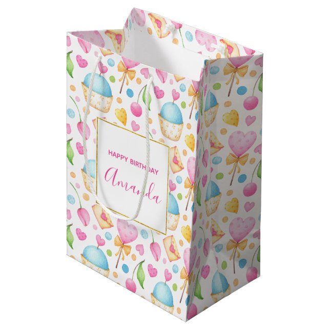 Sac Cadeau Moyen Coeurs et Cupcakes Motif d'aquarelle (Devant Angle)